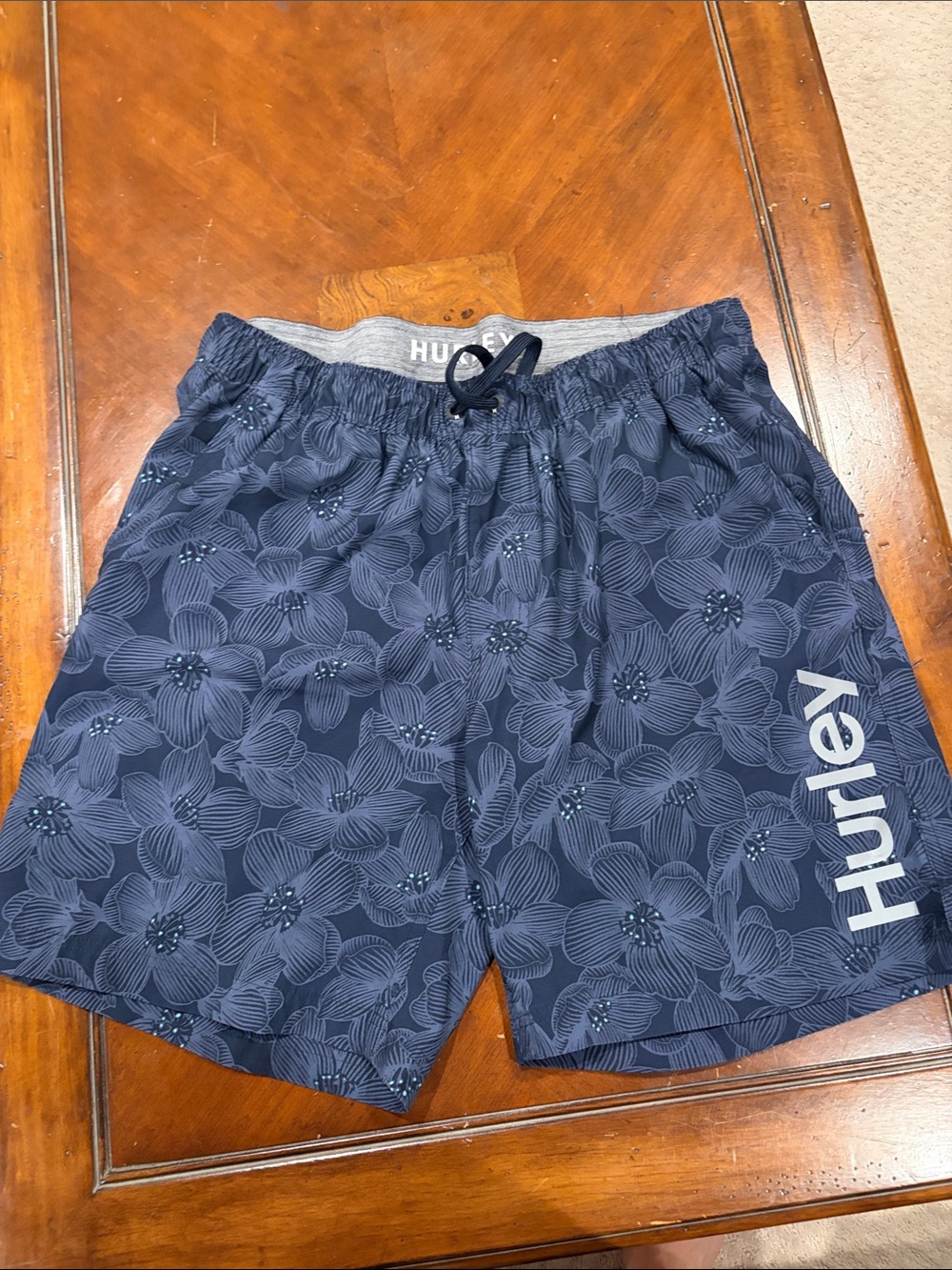 Hurley Men’s Navy Floral Athletic Shorts